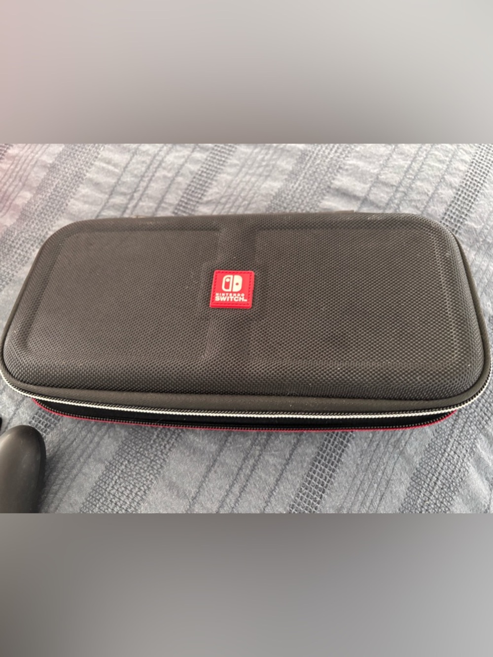 Nintendo Switch Bundle – Excellent Condition - Picture 10 of 10